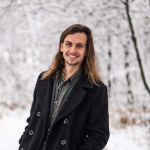 Meet your Posher, Daniel